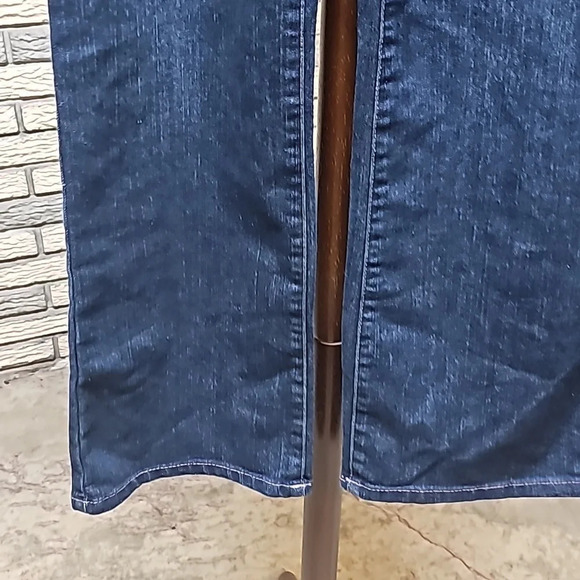 Sonoma Jeans Modern Demi Bootcut Sz 14 Short Like New - Picture 3 of 11